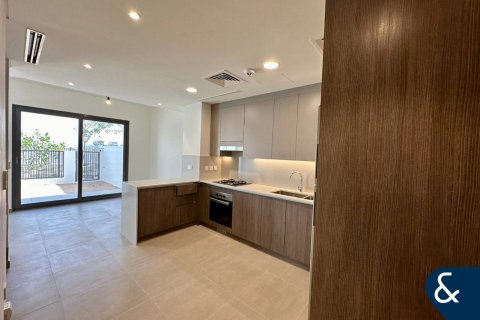 Villa en Elan, Tilal Al Ghaf, Dubai, 3 dormitorios, 145 m², № 75411 - foto 2