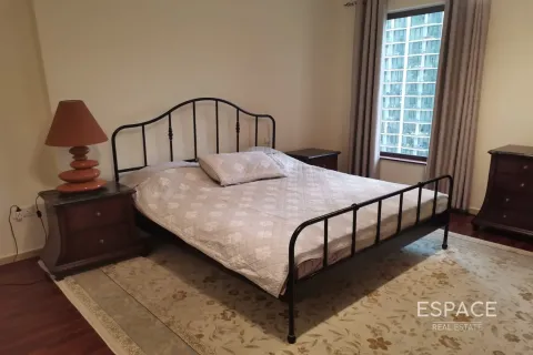 Apartment in Jumeirah Beach Residence, Dubai 1 bedroom, 103 sq.m. № 61533 - photo 4