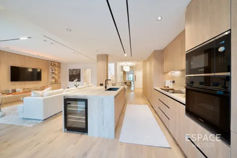 Villa in Springs 10, The Springs, Dubai 3 bedrooms, 228 sq.m. № 61532 - photo 5