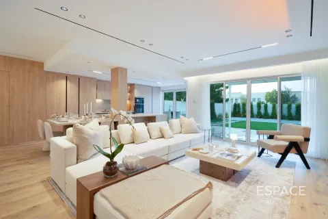 Villa in Springs 10, The Springs, Dubai 3 bedrooms, 228 sq.m. № 61532 - photo 4
