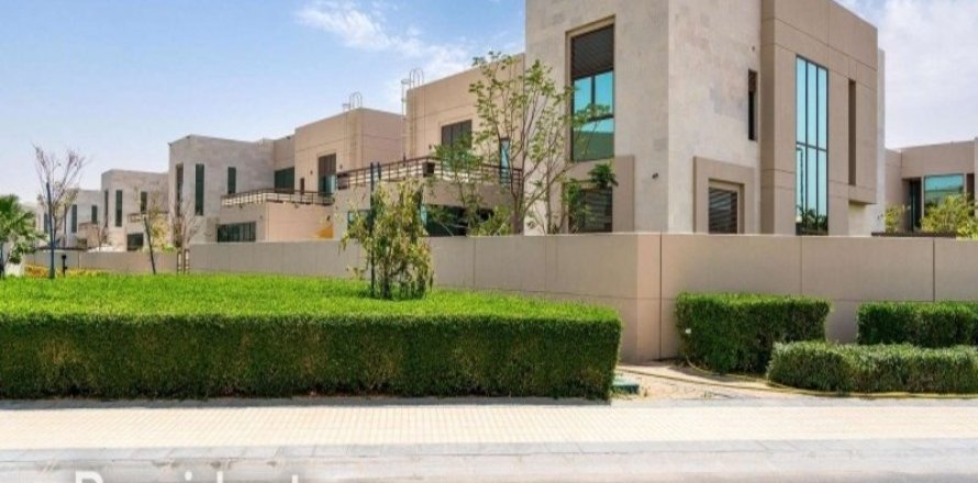 Вилла в Meydan, Дубай, 5 спален, 900.6м², № 1666