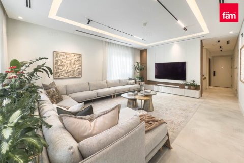 Купить виллу в Аль-Барше, Дубай: 4 спальни, 354м², № 89270 - фото 8