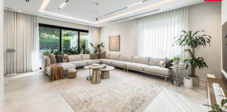 Вилла в Аль-Барше, Дубай, 4 спальни, 354м², № 89270