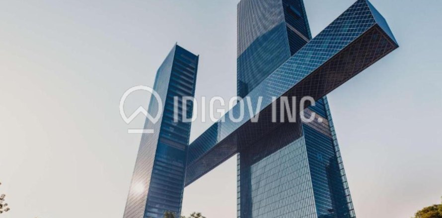 Apartment in Zabeel, Dubai 1 bedroom, 81 sq.m. № 38576