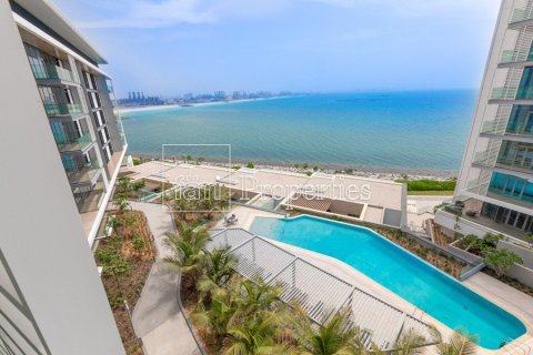Apartment in Dubai 2 bedrooms, 139.4 sq.m. № 10355 - photo 1