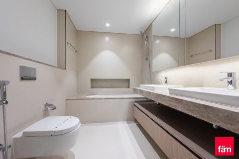 Apartamento en Dubai, 2 dormitorios, 121.9 m², № 10358 - foto 11