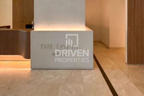 Apartamento en The Lofts, Downtown Dubai (Downtown Burj Dubai), Dubai, 1 dormitorio, 69.21 m², № 140561 - foto 4