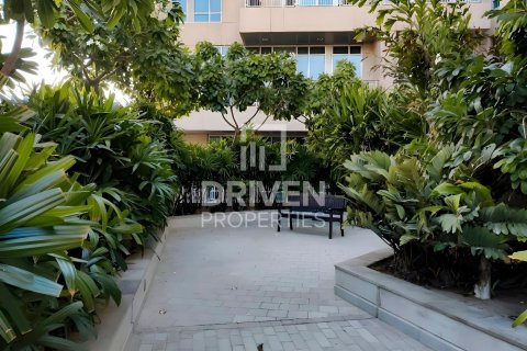 Apartamento en The Lofts, Downtown Dubai (Downtown Burj Dubai), Dubai, 1 dormitorio, 69.21 m², № 140561 - foto 11