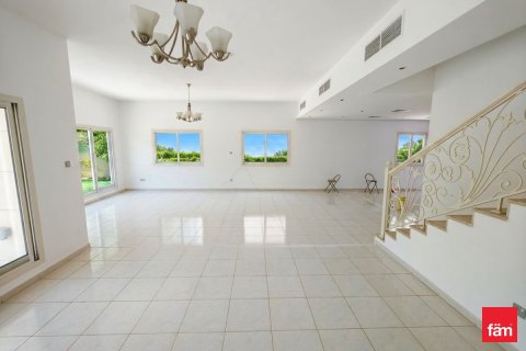 Villa in Dubai 4 bedrooms, 501.5 sq.m. № 110907 - photo 11