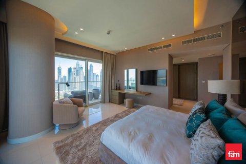 Apartment in Dubai Harbour, Dubai 4 bedrooms, 363.7 sq.m. № 110905 - photo 16