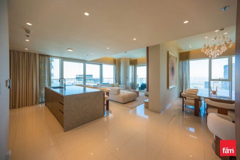 Apartment in Dubai Harbour, Dubai 4 bedrooms, 363.7 sq.m. № 110905