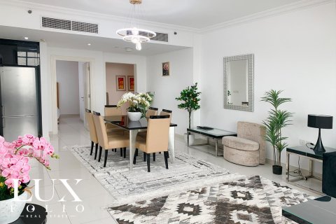 Apartment in Capital Bay, Business Bay, Dubai 2 bedrooms, 126 sq.m. № 46444 - photo 2
