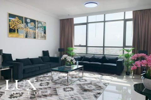 Apartment in Capital Bay, Business Bay, Dubai 2 bedrooms, 126 sq.m. № 46444 - photo 13