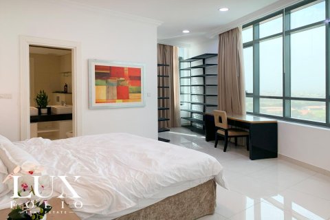 Apartment in Capital Bay, Business Bay, Dubai 2 bedrooms, 126 sq.m. № 46444 - photo 8