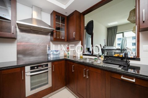 Apartamento en 29 Burj Boulevard, Downtown Dubai (Downtown Burj Dubai), Dubai, 1 dormitorio, 78 m², № 46442 - foto 11