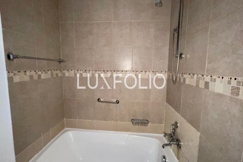 Apartamento en Old Town, Dubai, 1 dormitorio, 73 m², № 46443 - foto 8