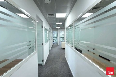 Снять в аренду офис в Дубае: 218.7м², № 95420 - фото 7