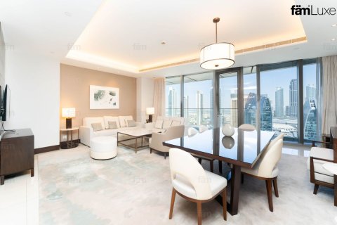 Appartement à Downtown Dubai (Downtown Burj Dubai), Dubai, 2 chambres, 157.9 m², № 108973 - photo 15