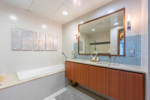 Appartement à Palm Jumeirah, Dubai, 1 chambre, 175 m², № 96939 - photo 18