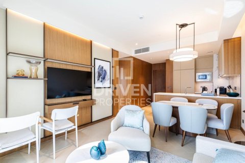 Apartment in The Address Residences Dubai Opera, Downtown Dubai (Downtown Burj Dubai), Dubai 2 bedrooms, 112.23 sq.m. № 138393 - photo 2