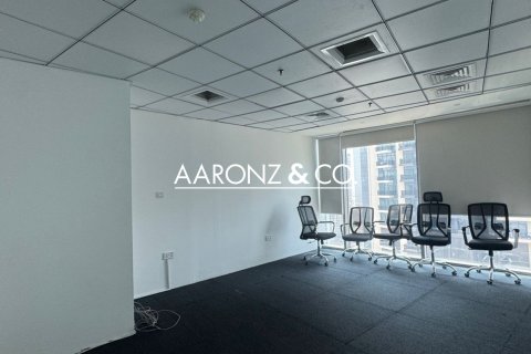 Oficina en Business Bay, Dubai, 372 m², № 56226 - foto 8