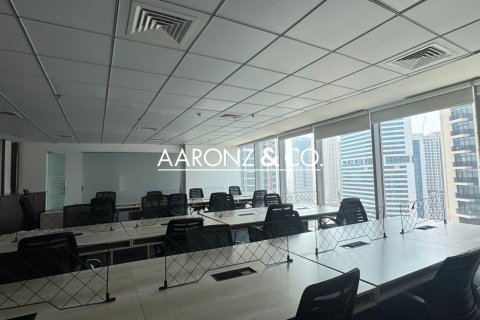 Oficina en Business Bay, Dubai, 372 m², № 56226 - foto 3