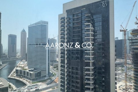 Oficina en Business Bay, Dubai, 372 m², № 56226 - foto 12