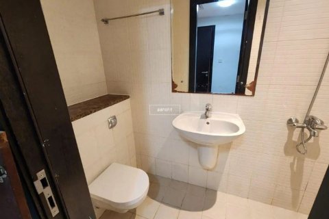 Apartment in Jumeirah Lake Towers, Dubai 2 bedrooms, 156.1 sq.m. № 56222 - photo 2