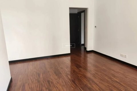 Apartment in Jumeirah Lake Towers, Dubai 2 bedrooms, 156.1 sq.m. № 56222 - photo 7