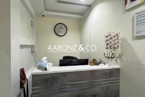 Oficina en Business Bay, Dubai, 65 m², № 56224