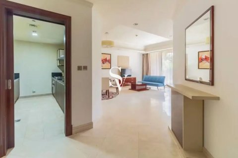 Apartamento en Grandeur Residences, Palm Jumeirah, Dubai, 1 dormitorio, 96 m², № 96708 - foto 4