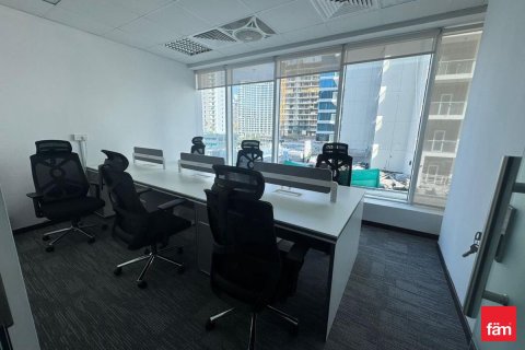 Снять в аренду офис в Бизнес-Бэе, Дубай: 115.2м², № 77638 - фото 1