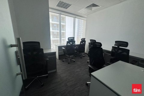 Снять в аренду офис в Бизнес-Бэе, Дубай: 115.2м², № 77638 - фото 3