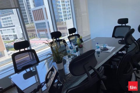 Снять в аренду офис в Бизнес-Бэе, Дубай: 115.2м², № 77638 - фото 6