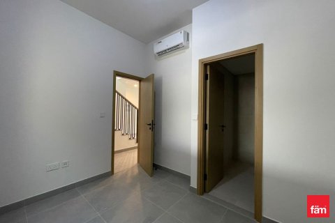 Adosado en Dubai, 3 dormitorios, 166.2 m², № 77640 - foto 6