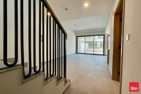 Adosado en Dubai, 3 dormitorios, 166.2 m², № 77640 - foto 14