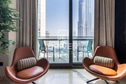Penthouse in Burj Vista, Downtown Dubai (Downtown Burj Dubai), Dubai 5 bedrooms, 643.07 sq.m. № 125132 - photo 4