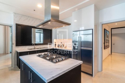 Penthouse in Burj Vista, Downtown Dubai (Downtown Burj Dubai), Dubai 5 bedrooms, 643.07 sq.m. № 125132 - photo 11