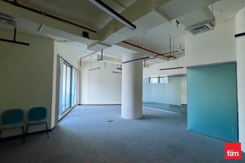 Снять в аренду офис в Бизнес-Бэе, Дубай: 114м², № 77943 - фото 1