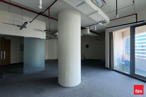 Снять в аренду офис в Бизнес-Бэе, Дубай: 114м², № 77943 - фото 5