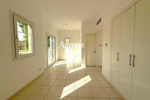 Villa en The Springs, Dubai, 2 dormitorios, 264 m², № 138136 - foto 7
