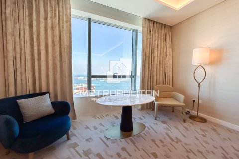 Appartement à The Palm Tower, Palm Jumeirah, Dubai, 46 m², № 4240 - photo 2