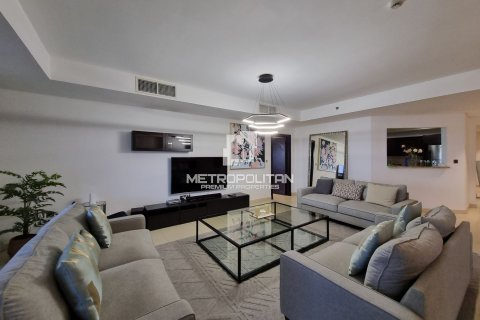 Apartment in Palm Jumeirah, Dubai 4 bedrooms, 314 sq.m. № 4242 - photo 19