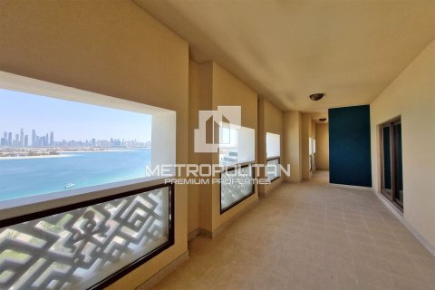 Apartment in Palm Jumeirah, Dubai 4 bedrooms, 314 sq.m. № 4242 - photo 8