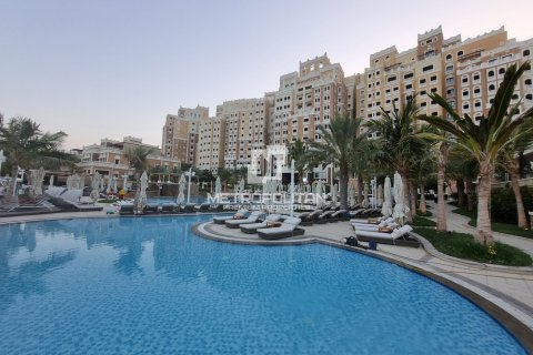 Apartment in Palm Jumeirah, Dubai 4 bedrooms, 314 sq.m. № 4242 - photo 24