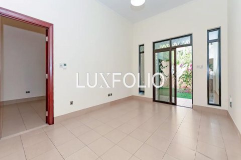 Appartement à Old Town, Dubai, 1 chambre, 87 m², № 45823 - photo 2
