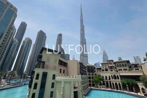 Apartamento en Downtown Dubai (Downtown Burj Dubai), Dubai, 3 dormitorios, 355 m², № 45824 - foto 2
