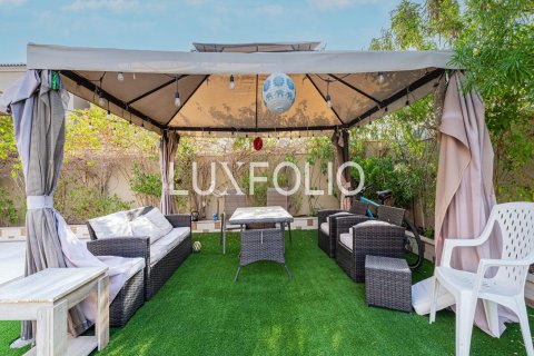 Adosado en Dubai Land, Dubai, 3 dormitorios, 374 m², № 45817 - foto 10