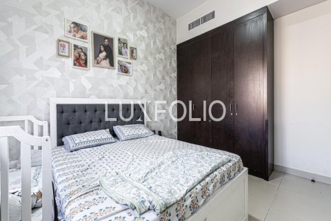 Adosado en Dubai Land, Dubai, 3 dormitorios, 374 m², № 45817 - foto 22