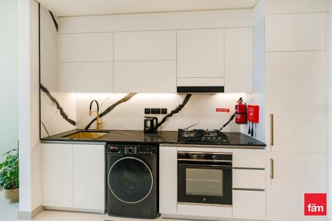 Apartment in Business Bay, Dubai 49.7 sq.m. № 49373 - photo 8